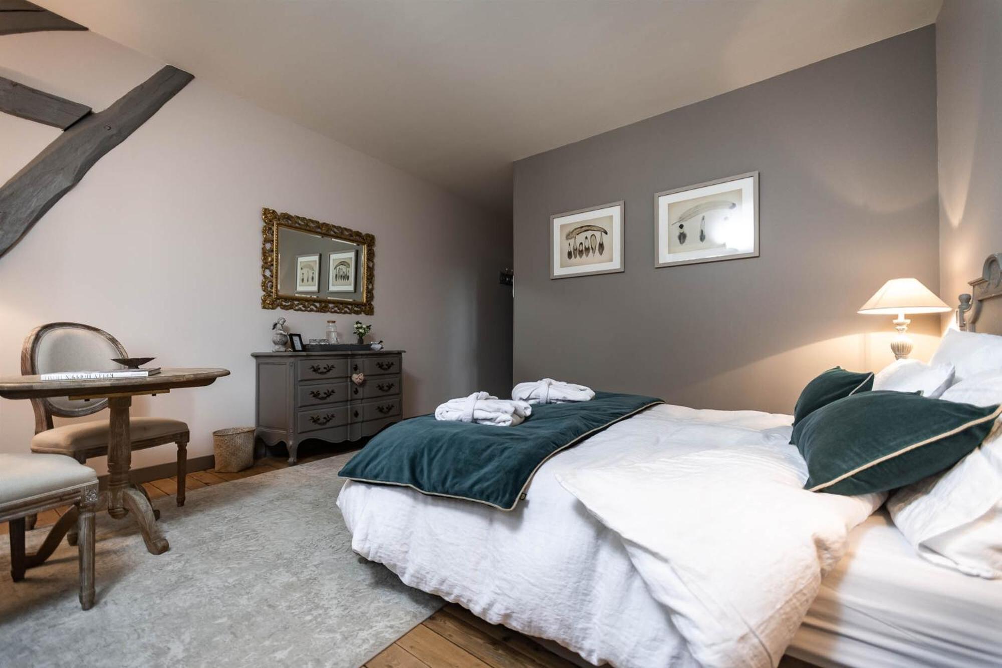 Clos Saint Sulpice Fosse  Oda fotoğraf